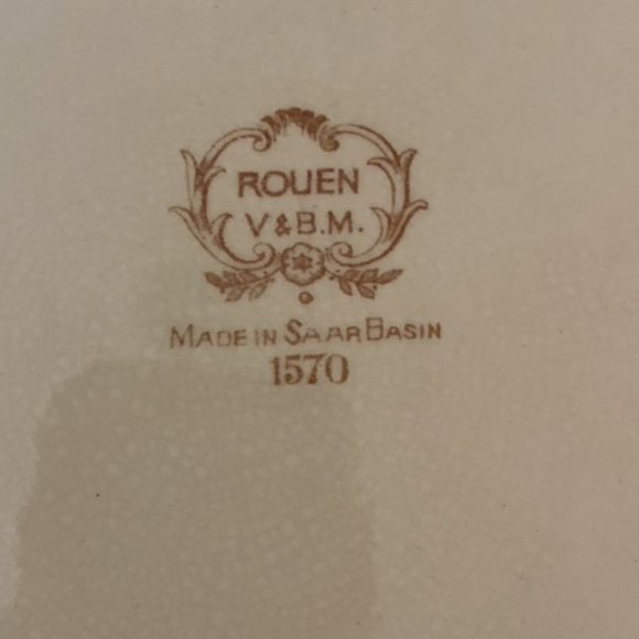 VILLEROY & BOCH Antique 12" Chop Plate (Round Platter) ROUEN Pattern HTF. - Picture 2 of 6